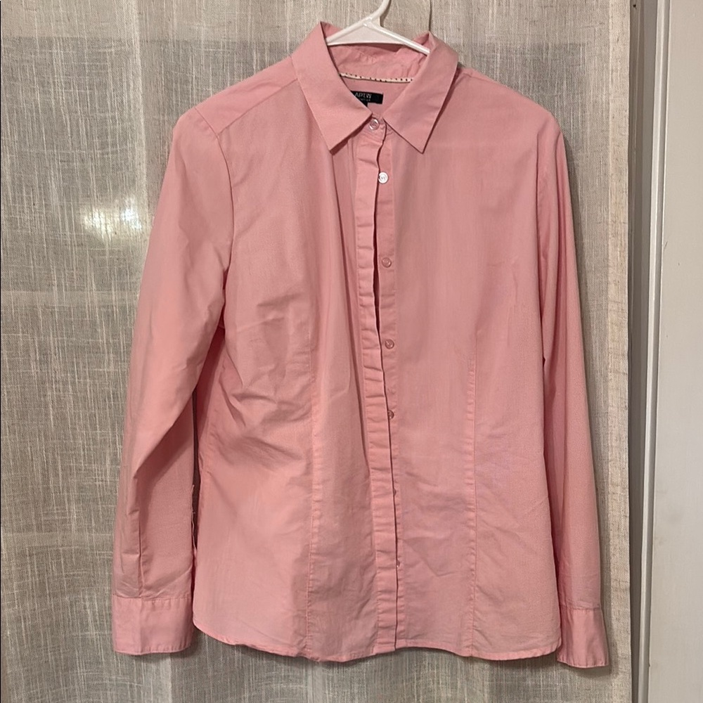 Apt. 9 Pink women’s  Dress Shirt